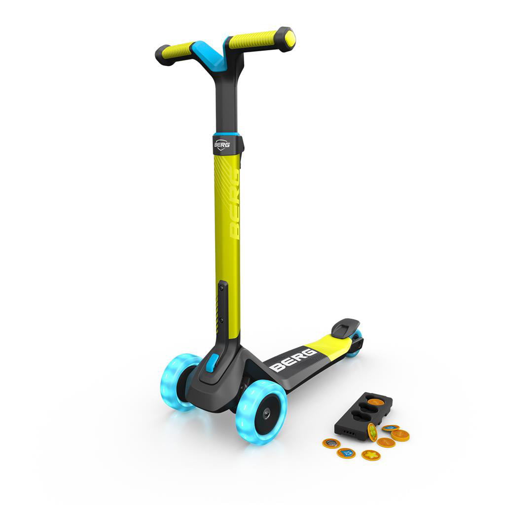 https://bergtoys.ro/images/thumbs/0013649_trotineta-berg-nexo-lime-pliabila-cu-lumini-si-magnet.jpeg